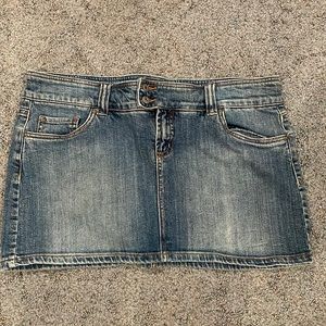 Jean skirt - size 15